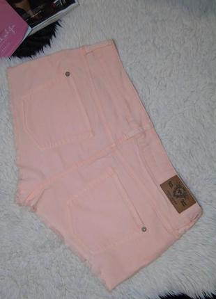 Яркие шортики 3