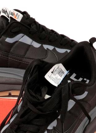 Чоловічі замшеві кросівки nike sacai x n1ke vaporwaffle. колір чорний6 фото