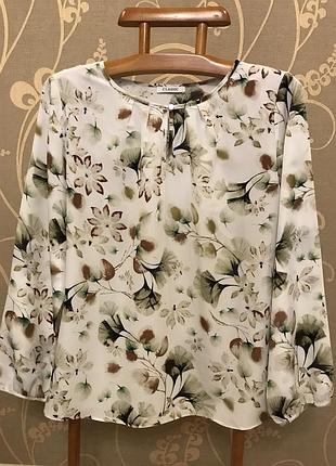 Дуже красива та стильна брендова блузка у кольорах.