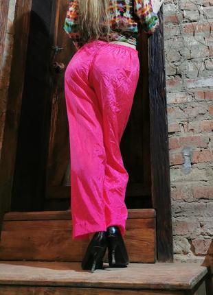 Сатиновые блестящие на резинке штаны шаровары брюки высокая посадка прямые3 фото