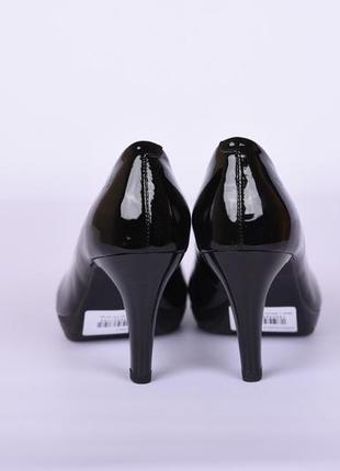 Туфли женские лаковые черные caprice 9-22410-26_096843 фото