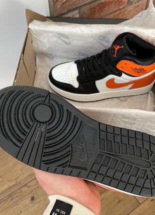 Кроссовки nike air jordan retro1 black orange7 фото