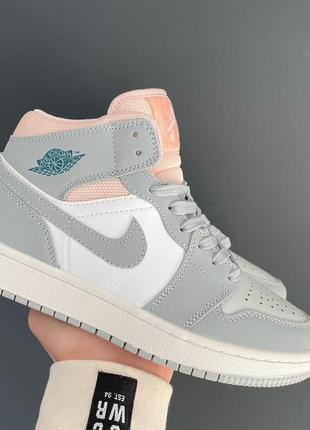 Кроссовки nike jordan 1 retro grey pink9 фото