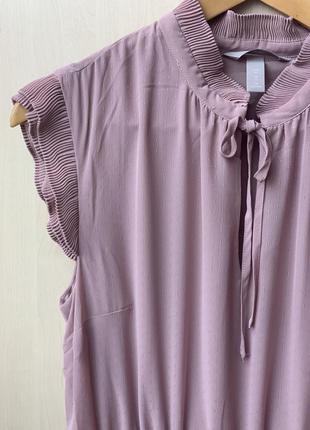 Нежное короткое платье из воздушной ткани от бренда hm5 фото