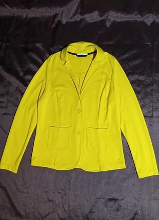 Жакет без підкладки, щильний трикотаж