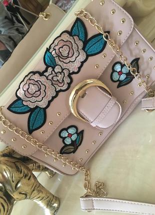 Пудровая сумка с вышивкой 🎀