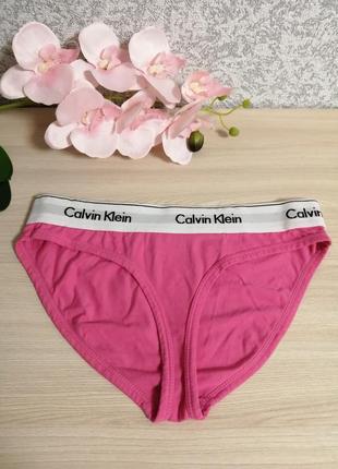 Трусики calvin klein.