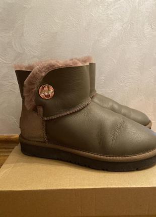 Ботинки ugg