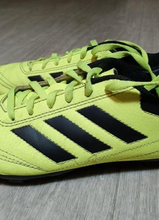 Бутсы футбольные adidas. размер 35,5