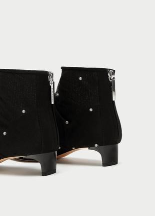 Очень крутые ботинки zara, черного цвета. очень изысканные и стильные2 фото