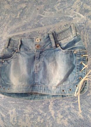 Джинсовая мини юбка