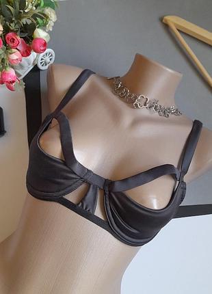 Asos секси бюст 70 д. сток