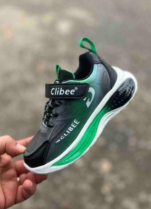 Стильні кросівк