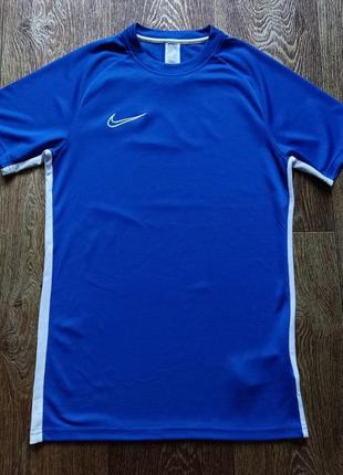 Синяя мужская спортивная футболка nike