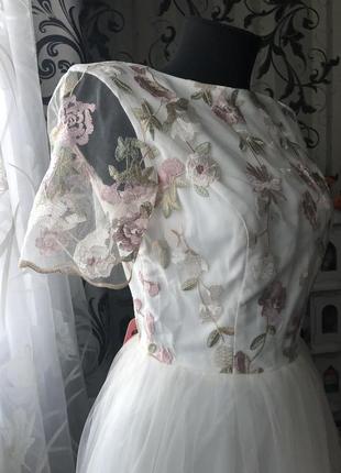 Новое выпускное вечернее платье в пол белого цвета chi chi london размер s скидка3 фото