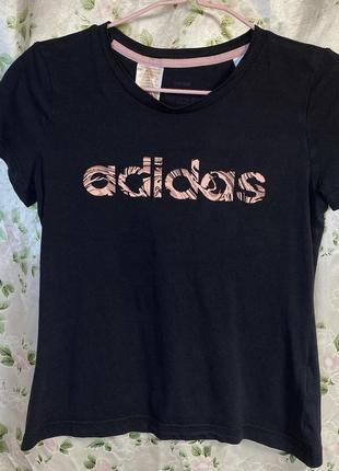 Футболка adidas