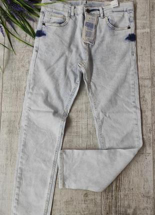 Джинсы defacto