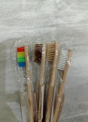 Зубні щітки бамбукові1 фото