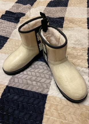 Угги водонепроницаемые от бренда ugg8 фото