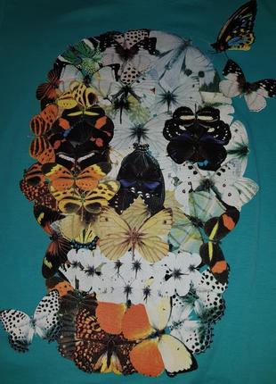 Яркая футболка модный принт череп, цветы, бабочки3 фото