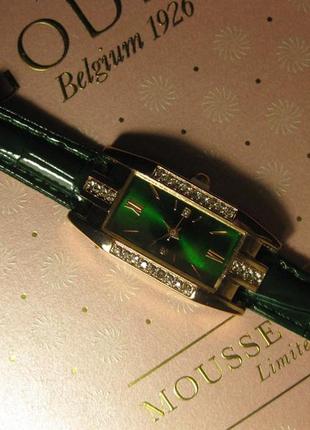 Шикарные элегантные часы наручные км1482 женские часы зеленые watch for women watches