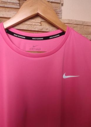 Спортивна майка для заняття спортом на топ nike running dri-fit розмiр l4 фото