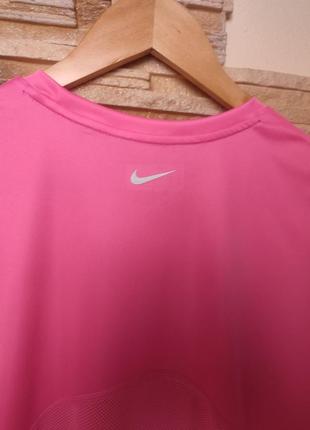 Спортивна майка для заняття спортом на топ nike running dri-fit розмiр l7 фото