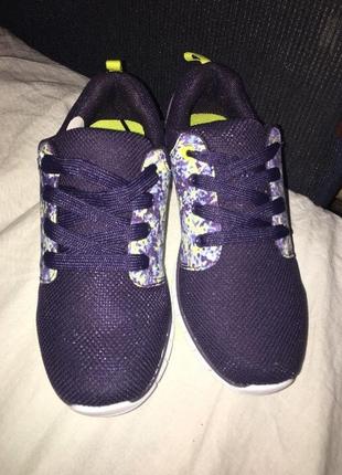 Новые супер кроссовки