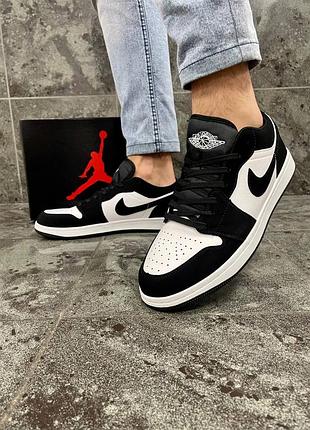 Кросівки чоловічі шкірні найк чорні з білим