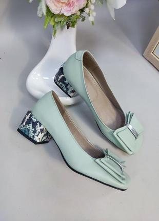 Жіночі туфлі з натуральної шкіри м'ятного кольору декорована бантиком на каблуку 4 см4 фото