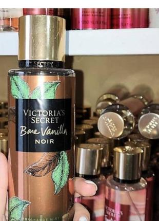 Парфюмированный мист для тела victoria's secret bare vanilla noir ( баре ванилла нор) 250 мл1 фото