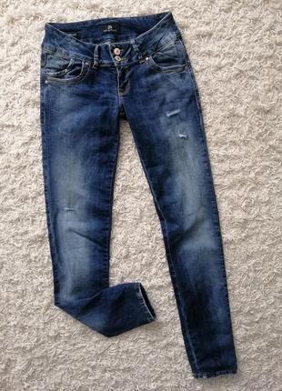 Классные женские джинсы23b 26/36 в отличном состоянии
