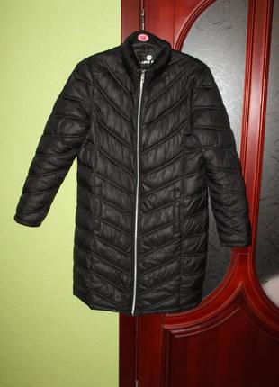 Очень классная деми куртка женская, указан размер м, на наш 48-50 размер, paris pink