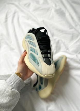 Кросівки adidas yeezy boost 700 v3 beige grey blue3 фото