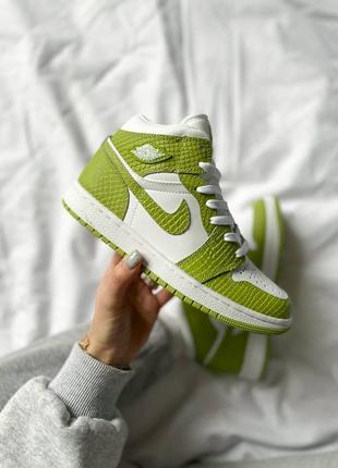 Кроссовки nike air jordan 1 retro white green