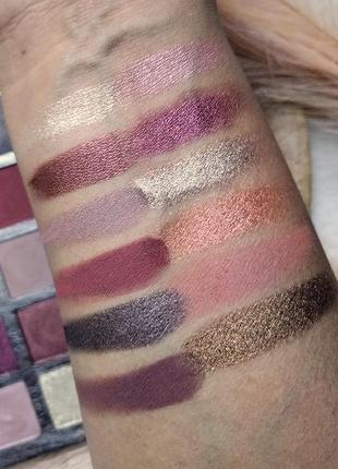 Палетка теней anastasia beverly hills rose metals eyeshadow palette3 фото