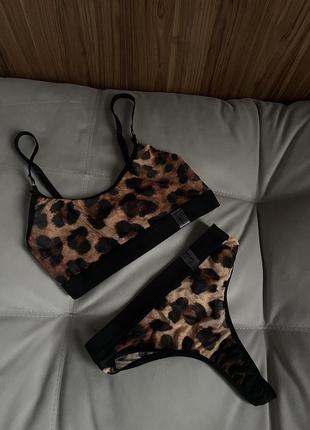 Комплект шикарного нижнего белья украинского дренда😍🐆