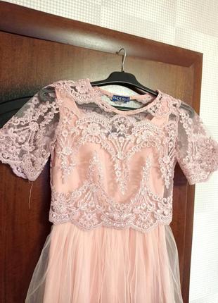 Невероятно нежное розовое платье.2 фото