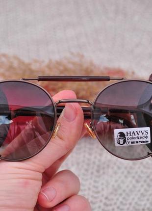 Фирменные солнцезащитные очки  havvs polarized hv68015 круглые с боковой шорой3 фото