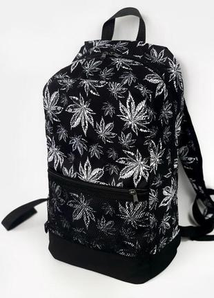 Рюкзак чорний із принтом гербарій v3
