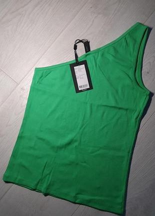 Майка бренду  y.a.s