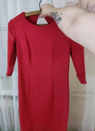 Классное красное платье