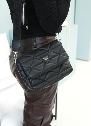 Молодежная популярная маленькая сумка кросс-боди на широком ремешке через плечо с ключницей