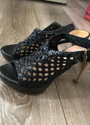 Босоножки carlo pazolini 37 на 36