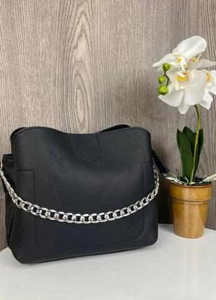 Жіноча шкіряна сумка з ланцюжком, якісна сумочка на плече з натуральної шкіри чорна3 фото