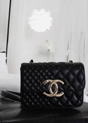 Жіноча стильна чорна сумка з ланцюжком через плече 🆕 невеличка сумка