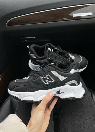 Женские кроссовки new balance 990 black white