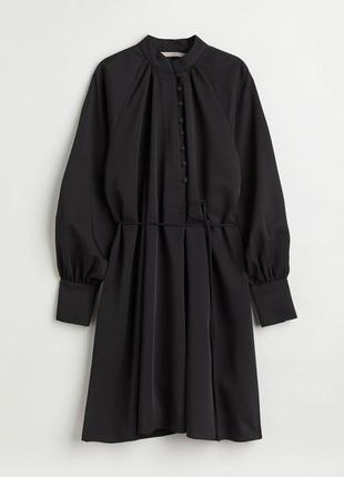 Атласное платье с поясом на завязке h&m