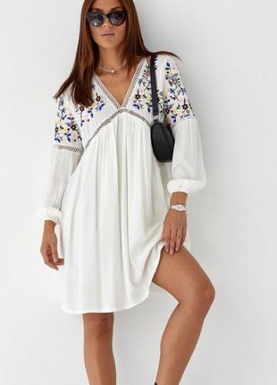Женская свободная плата мини с вышивкой s