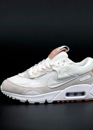Женские кроссови nike air max 90 future